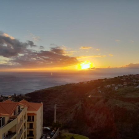 Sunset Star With Sea View Apartment Calheta  Ngoại thất bức ảnh