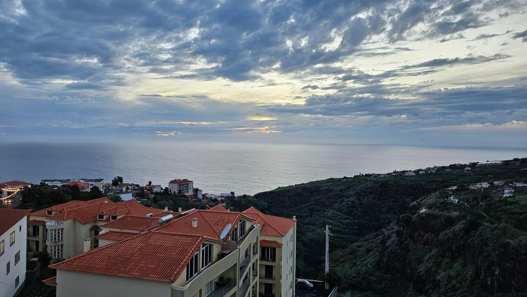 Sunset Star With Sea View Apartment Calheta  Ngoại thất bức ảnh