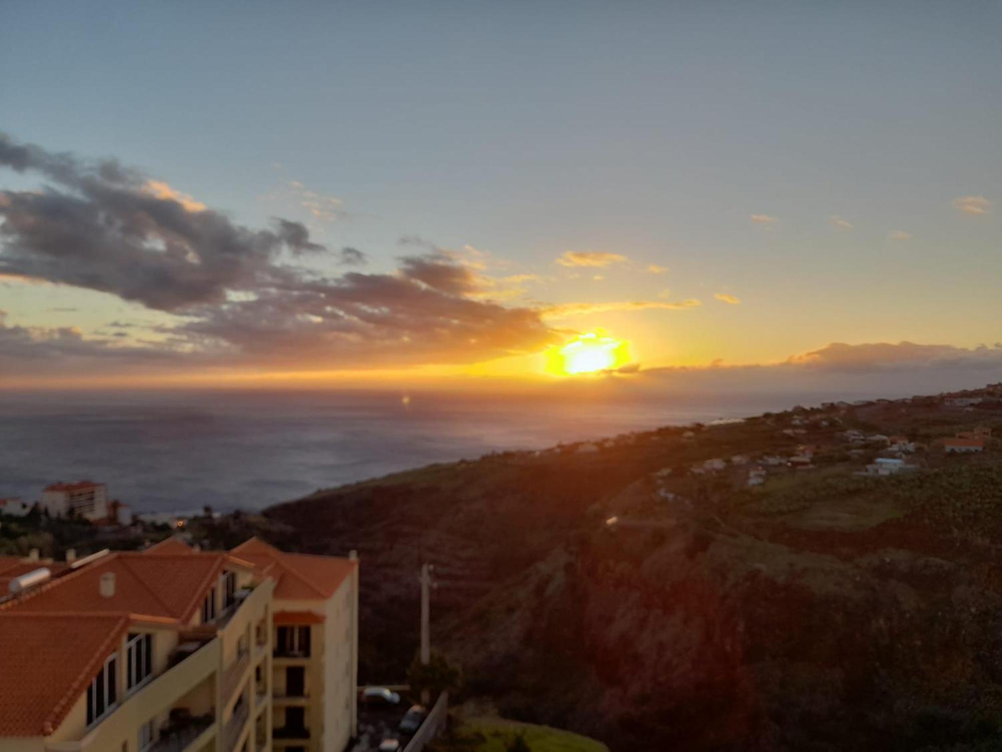 Sunset Star With Sea View Apartment Calheta  Ngoại thất bức ảnh